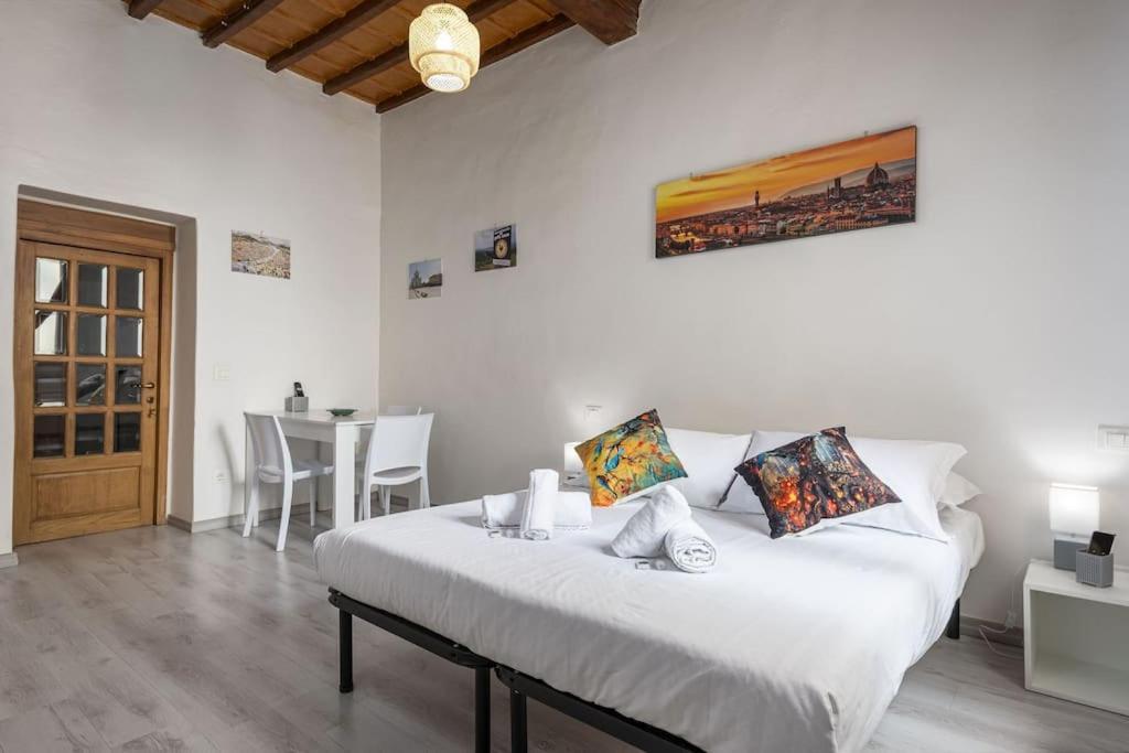Unyca - Santa Croce Cozy Apartment Флоренция Экстерьер фото